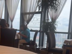 -汤臣·空中餐厅·严选粤菜(石湾世博广场店)