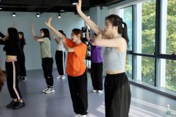 -STAR舞蹈工作室