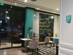 -希岸酒店(深圳北站龙华文体中心店)