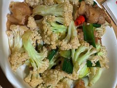 -关东小磨东北菜(上海长风大悦城店)