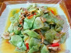 -萨宁音登锡伯风味餐厅(一楼店)