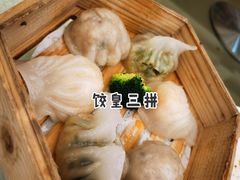 -东豪园林海鲜酒家(南港路辅路店)