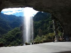 -龙瀑仙洞