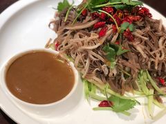 -赶海部落海鲜城(海阳路店)