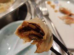 -蚝牛记涮烤牛肉餐厅(滨江国际花园店)