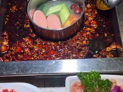-二荆条·蜀鲜汇城市森林火锅
