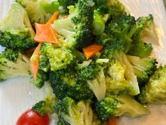 -金牌餐厅·天津菜·八珍豆腐·老爆三(瓷房子店)