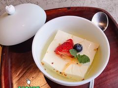 杏仁豆腐-穹六人间 people 6(岳阳路店)