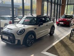 -上海普陀宝诚MINI4S店(红柳路店)