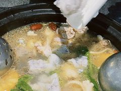 -野迹·石橄榄鸡·烧烤(新洲店)