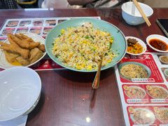 -扬二春炒饭(国庆路总店)