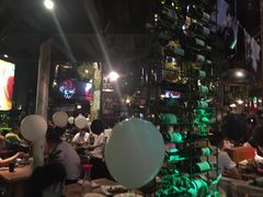 -胡桃里乐队酒馆(鎏嘉码头店)