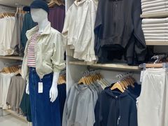 -优衣库(深圳万象天地旗舰店)