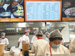 -闫家驴肉老店(华电一校店)
