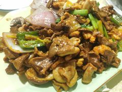 -标记美食新鲜猪杂(兴南大道店)