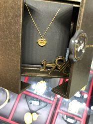 -周大福 CHOW TAI FOOK(新世界百货崇文店)