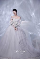 -乐派诗婚纱摄影
