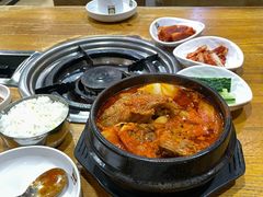 -喇喇排骨火锅·传统韩式脊骨汤(望京西园总店)
