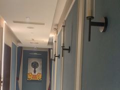 -莱蔻·圣灸堂·推拿艾灸(天山店)