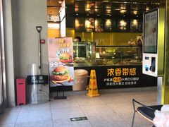 门面-麦当劳(新王府井店)