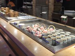 自助取餐区-亚马逊环球美食百汇(新城吾悦广场店)