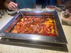 -二荆条·蜀鲜汇城市森林火锅