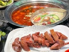 -老船舫·现做活鲜鱼馆(东郊记忆店)