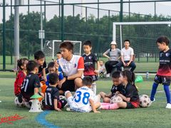 -Riverside河畔少儿足球培训(前滩店)