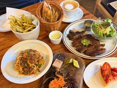 -羽深肉铺 Steak & Wine