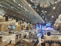 大堂-马老六清真餐饮(西站店)