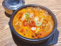 -吴草鸡爪오초닭발韩食堂(融恒盈嘉中心店)