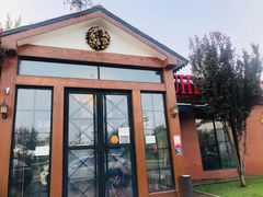 门面-普兰达德国餐厅·德式脆皮烤猪肘·自酿啤酒(观唐店)