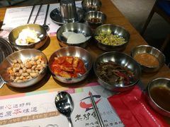 -老炉家木炭烤肉(长江国际店)