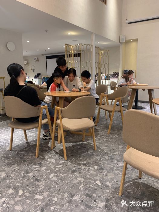 hy coffee美容美甲护肤(吾悦店)图片
