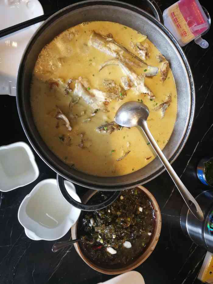 仙泉鱼馆-"湘菜中相对来说比较清淡的,鱼汤很好喝的样.