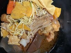 -万记麻辣烫国展总店