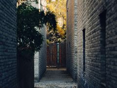-草场地艺术区