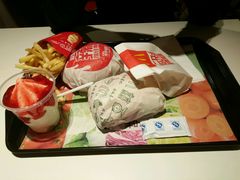 -麦当劳(海岸城店)