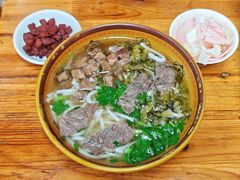 -花溪牛肉粉(八鸽岩店)