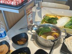 -呷哺呷哺 黄金牧场 (中发百旺店)