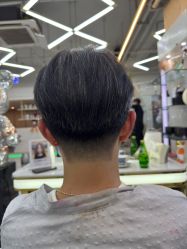 -秦·专注剪发