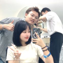 -Tloml salon