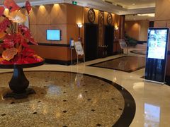 -深圳富苑皇冠假日套房酒店