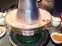 -额尔敦传统涮(公园西路店)