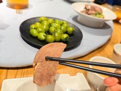 -吴越荣记苏州菜·松鼠桂鱼 100% 活鱼现做(月光码头店)