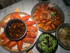 -巴厘龙虾·榜首油焖大虾(音乐学院·沿江酒馆店)