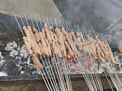 -三个大叔烤羊肉串·炭炉砂锅菜(西三旗店)