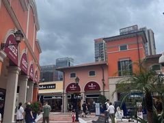 -佛罗伦萨小镇广佛名品奥特莱斯(疏港路店)