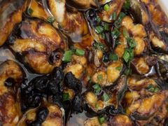 -鑫悦楼煎蟹·16年海鲜大排档