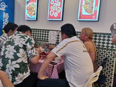 -捌贰虾蟹·江湖菜馆(江汉路店)